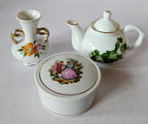 3 x Small Porcelain objects - Les Petits d'Aline