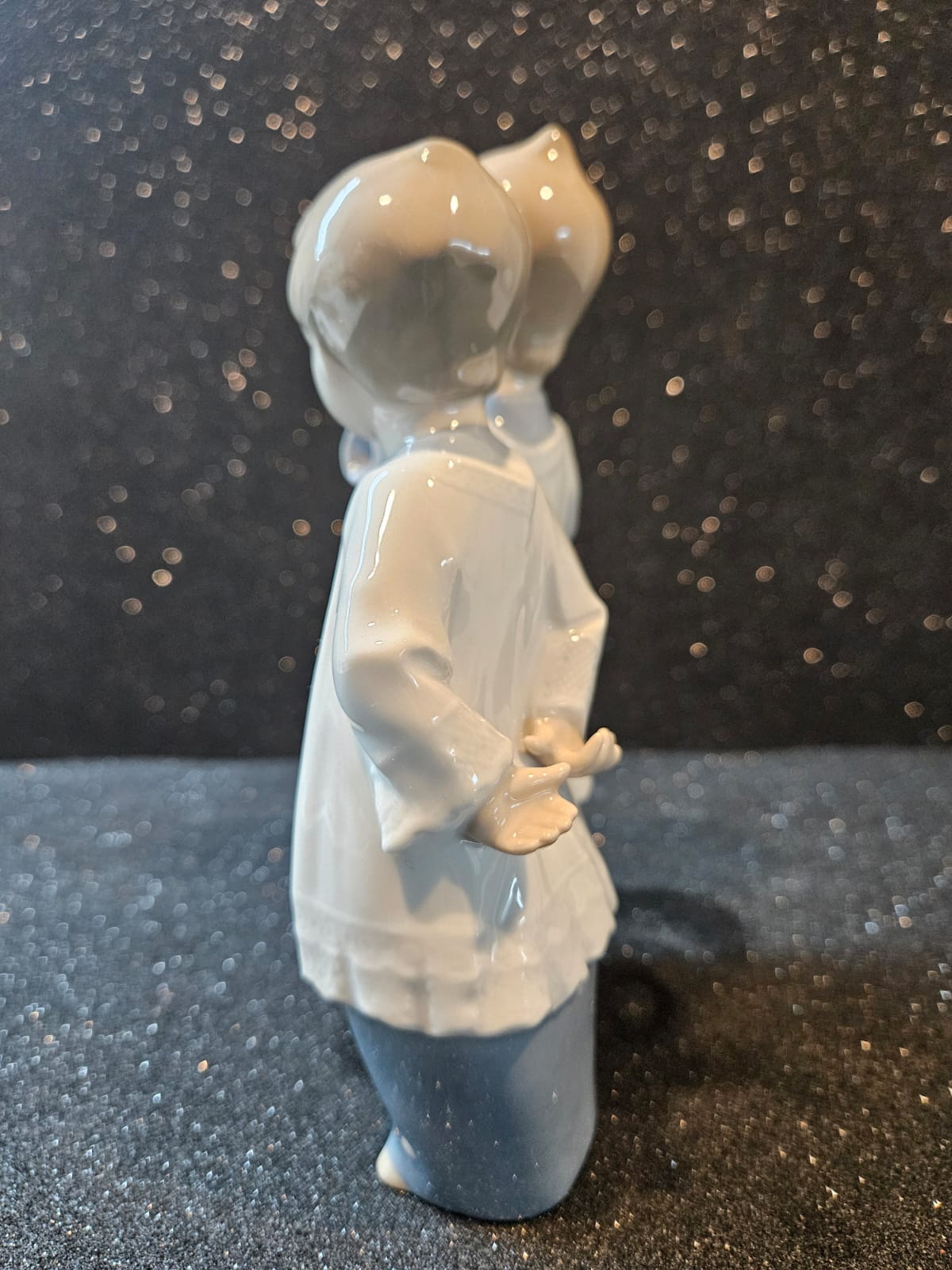 Nao by Lladro Figurine choir boys 1072 Figurine by Francisco Polope