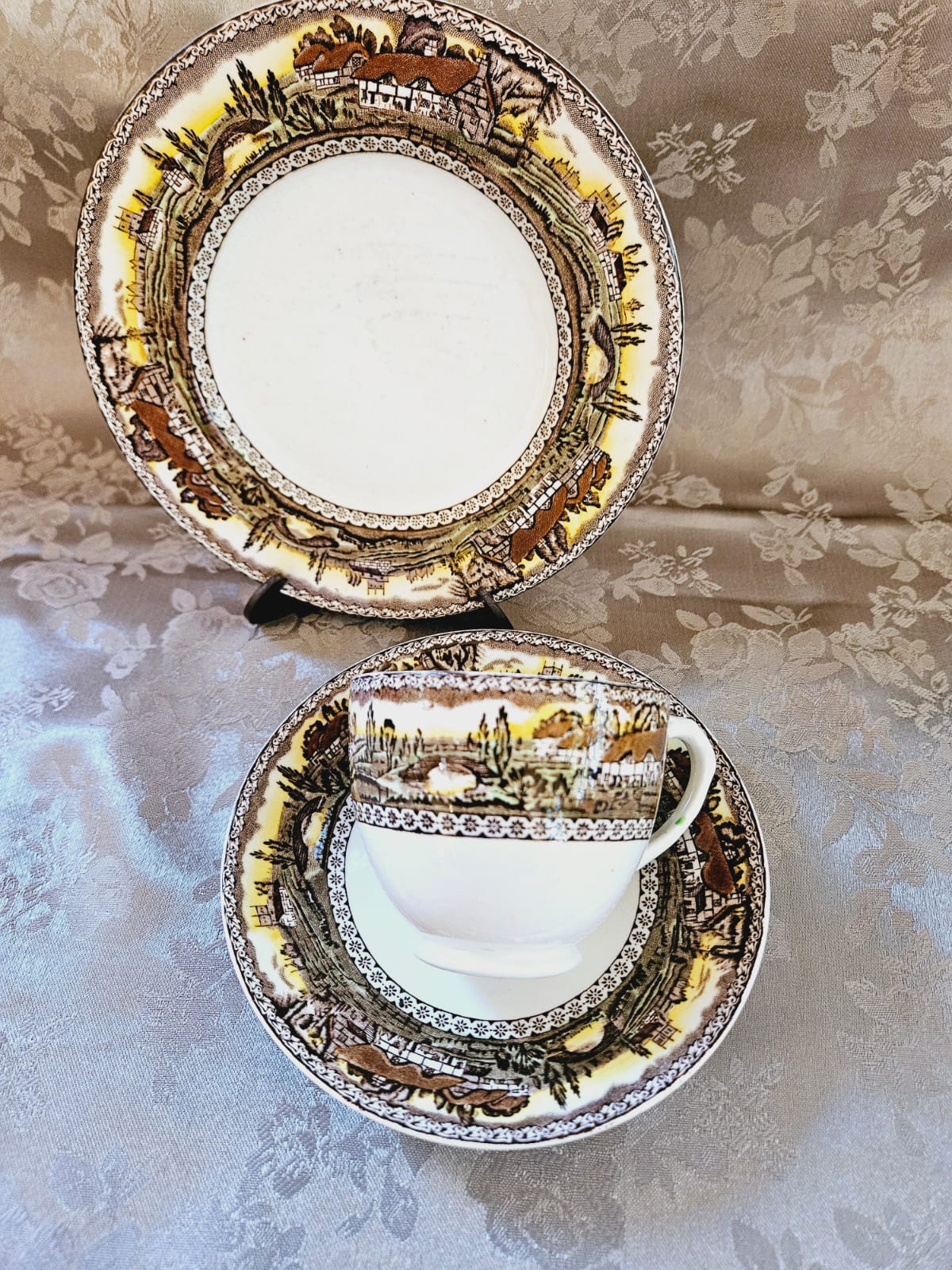 Vintage Empire England Devon Tea Set trio c.1940s