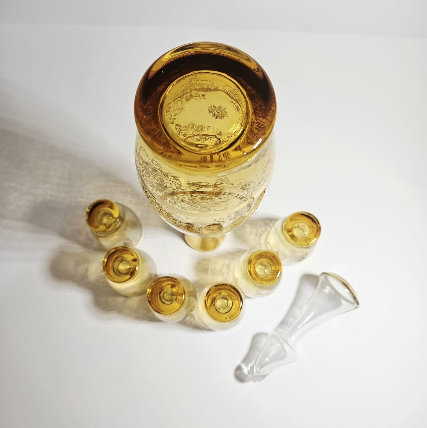 Vintage LAGUNA Murano Glass Amber & Gold Leaf decanter 6 glasses