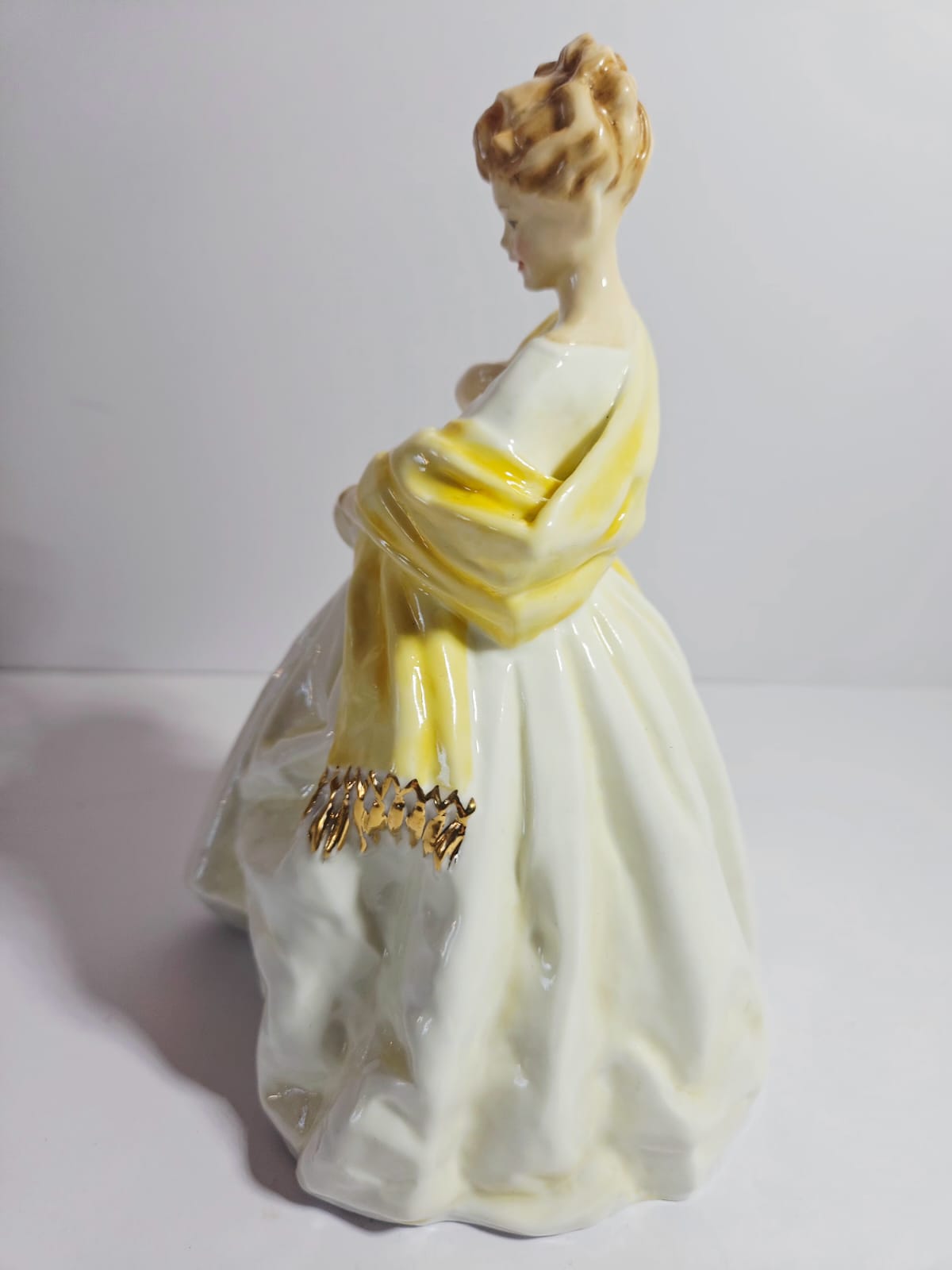 Royal Worcester English Porcelain Figurine “First Dance” RW 3629