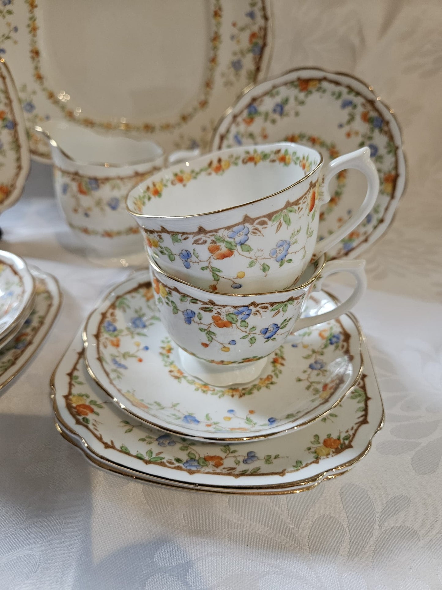 Early Royal Albert Crown China "Gaiety Brown" 14 pc Tea set (1927-1935)
