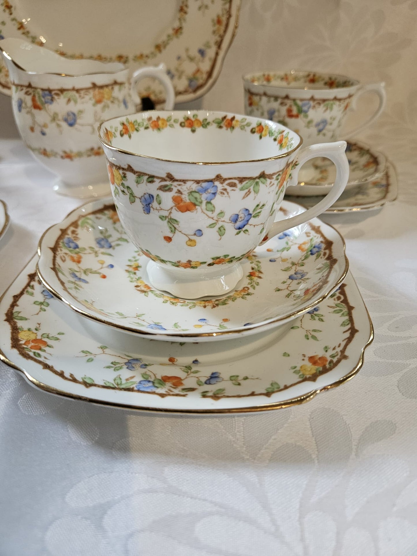 Early Royal Albert Crown China "Gaiety Brown" 14 pc Tea set (1927-1935)