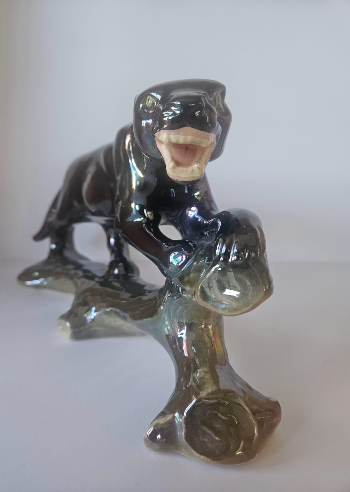 JEMA HOLLAND Panther no. 780, Kitsch Lustreware ceramic 1960's Panther Figure