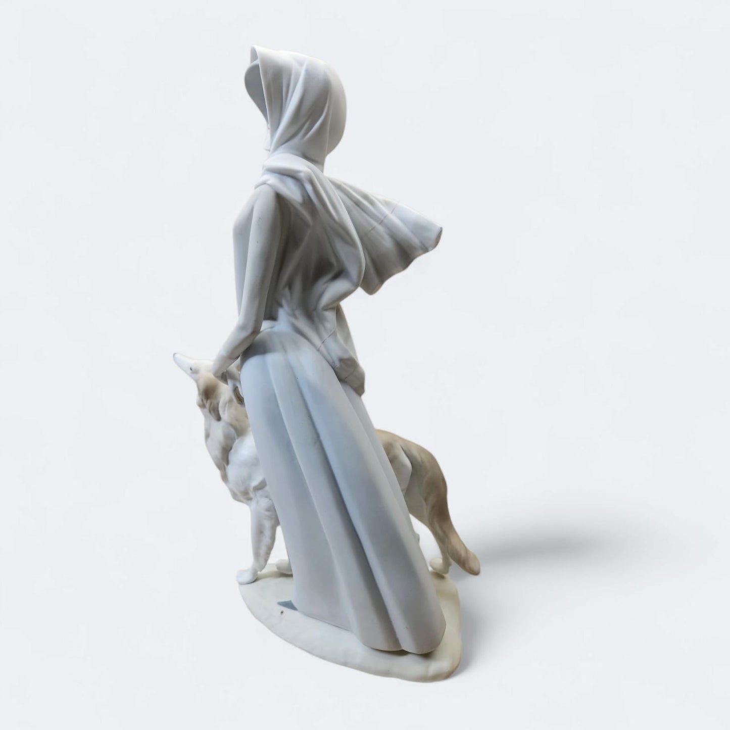 Large Lladro figurine #4594 "Lady with Greyhound" issued in 1969