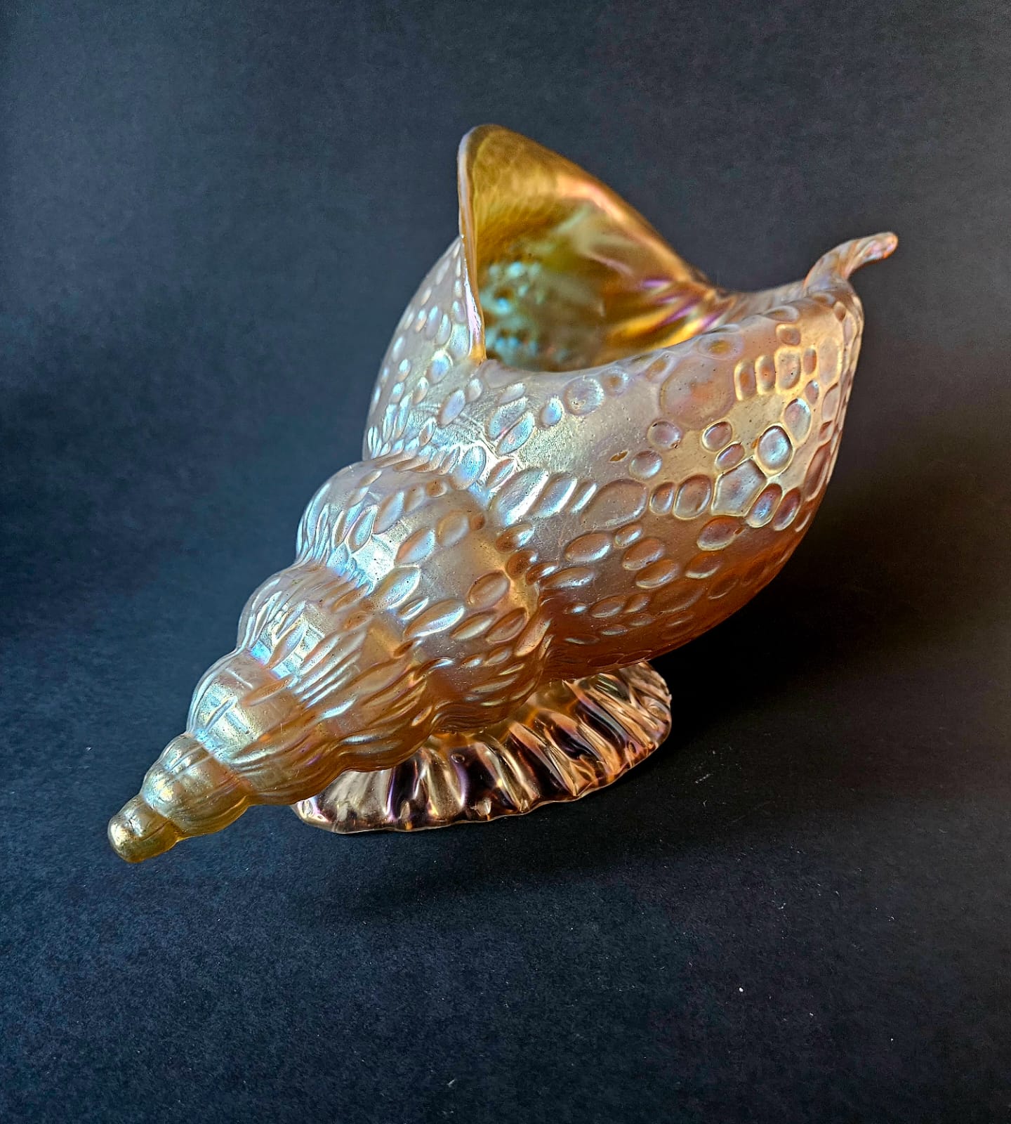 Loetz Austrian Art Glass "Candia Papillon" Gold Iridescent Conche Shell Vase c1900