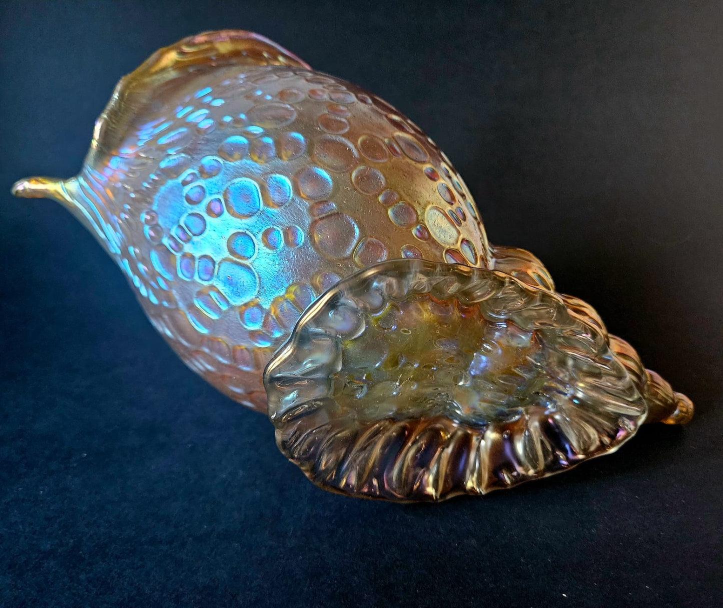 Loetz Austrian Art Glass "Candia Papillon" Gold Iridescent Conche Shell Vase c1900