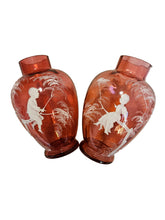 2 vases anciens victoriens en verre canneberge de Mary Gregory, vers 1860