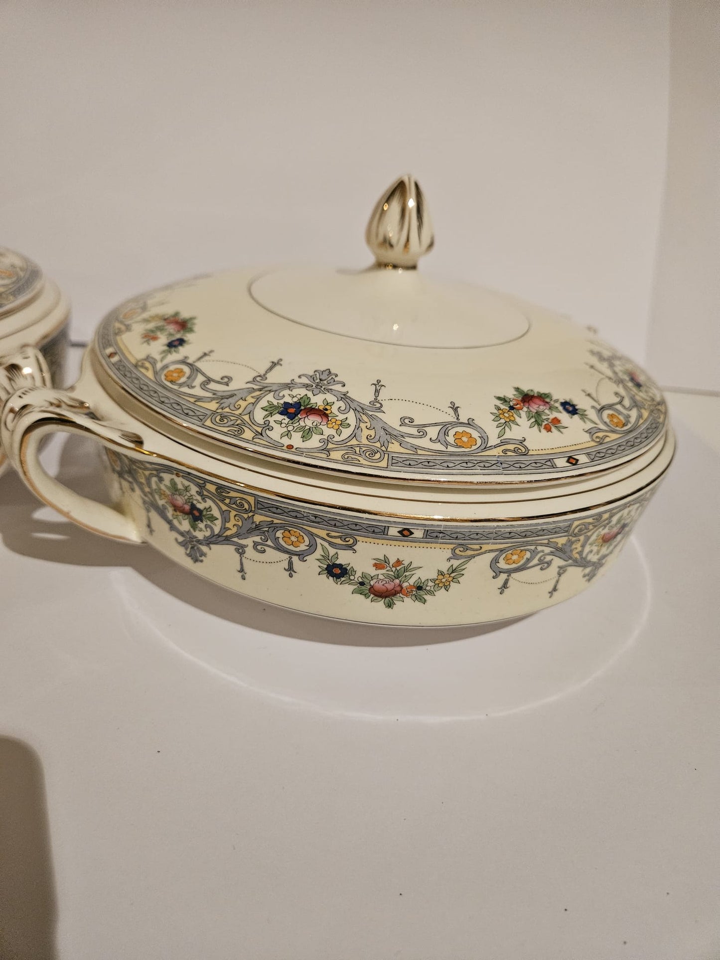 2 x Vintage Tureen pattern Luxembourg by Meakin c.1940