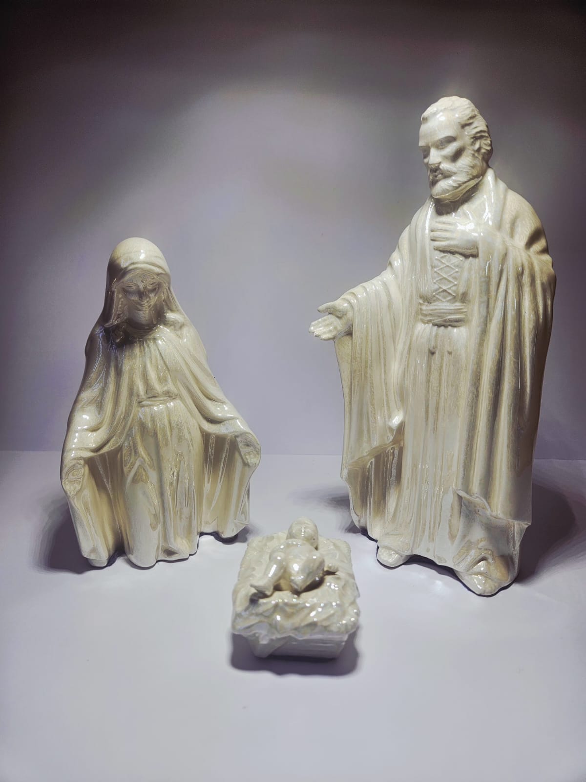 Vintage Iridescent Ceramic Nativity Scene Jesus,Joseph and Marie c1930