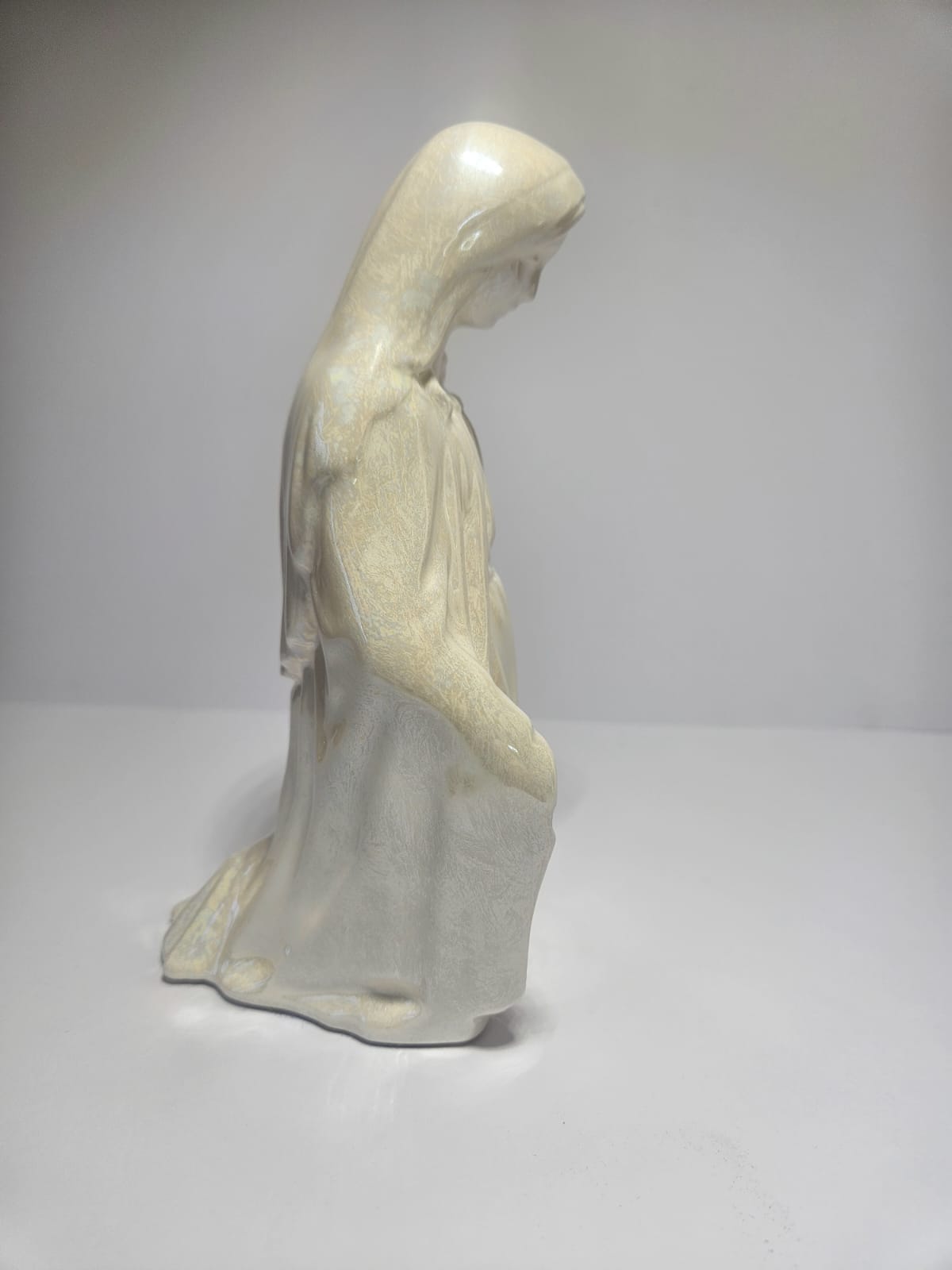 Vintage Iridescent Ceramic Nativity Scene Jesus,Joseph and Marie c1930