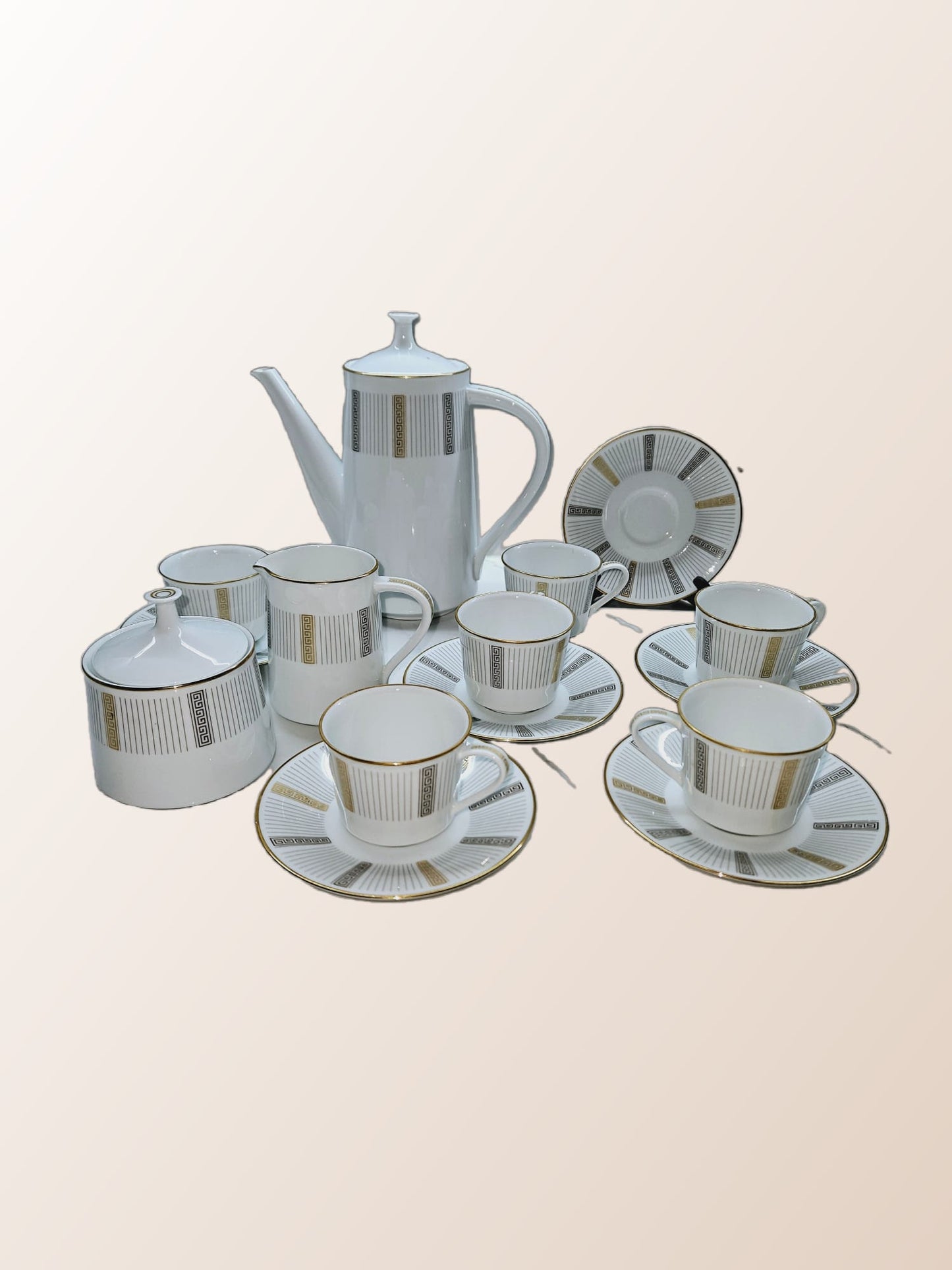 Noritake "Humoresque" 15 pieces Porcelain tea set 6685