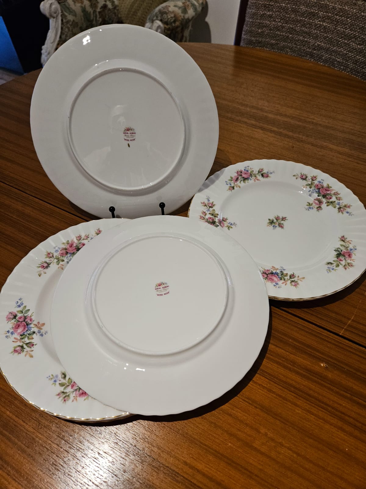 6 x Royal Albert "MOSS ROSE" Dinner Plates 26cm