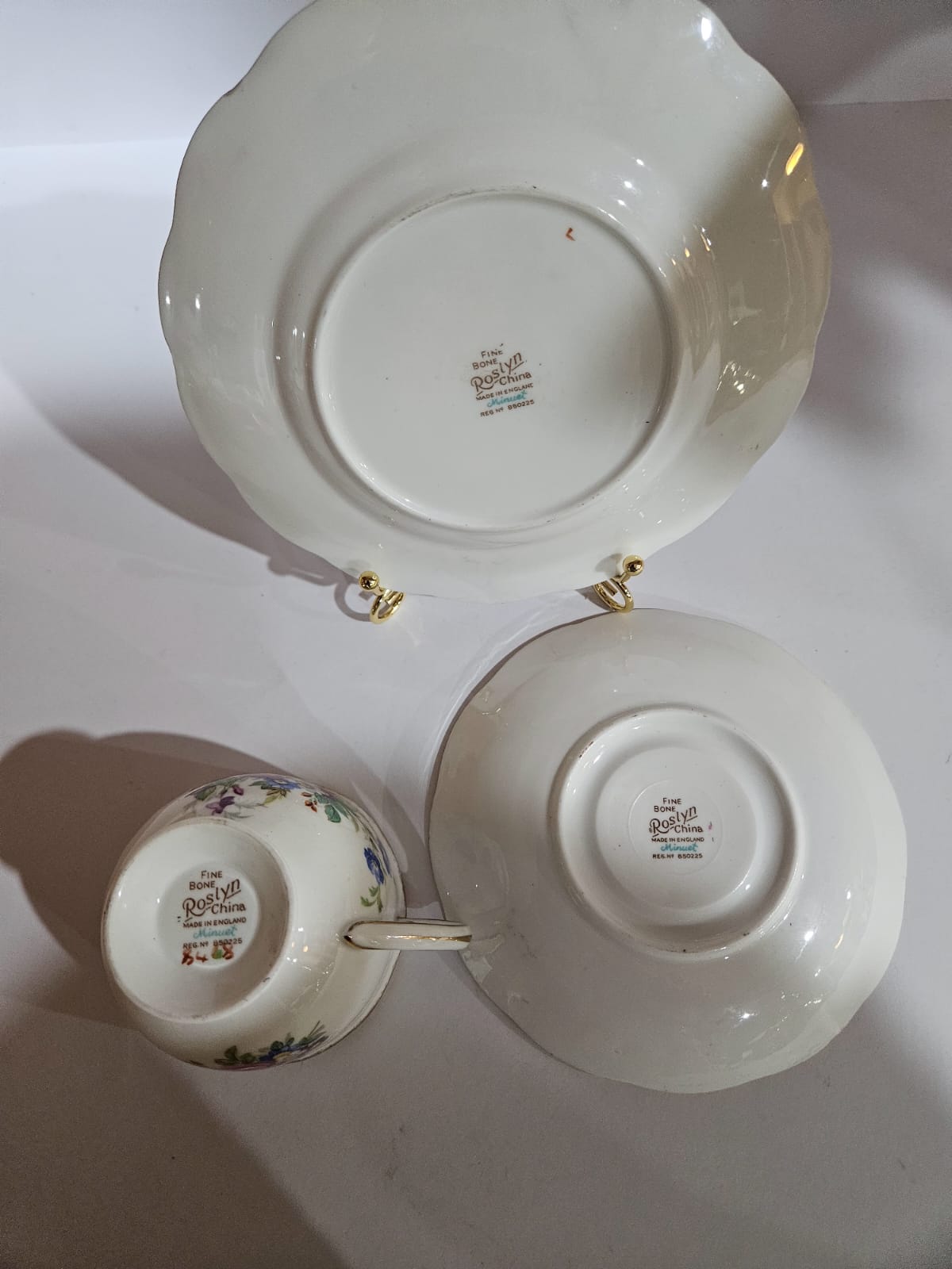 Vintage Roslyn fine bone china "Minuet" trio floral bouquet design and Gold trim