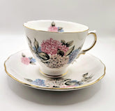 Duo de tasses à thé vintage Royal Vale en porcelaine fine, décor hortensia, années 1960