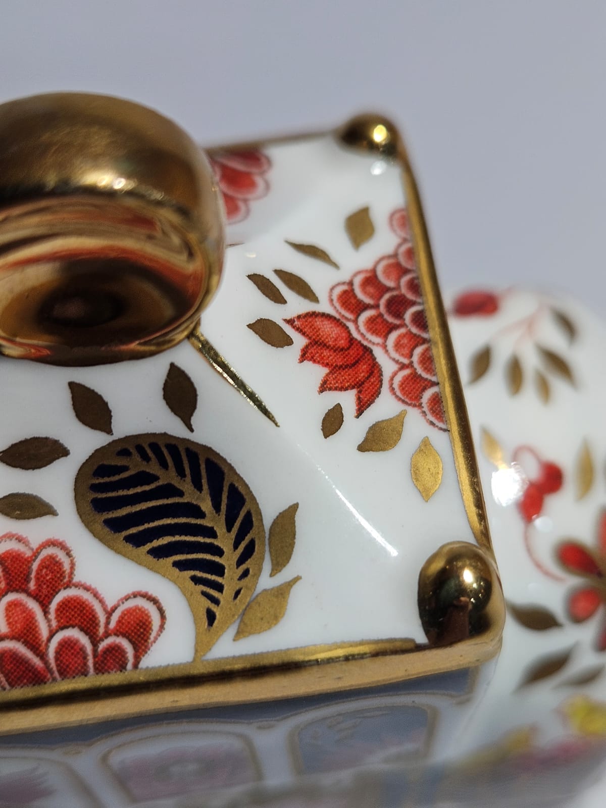 Royal Worcester Candle Snuffer Nelson Elephant Connoisseur Collection 1999