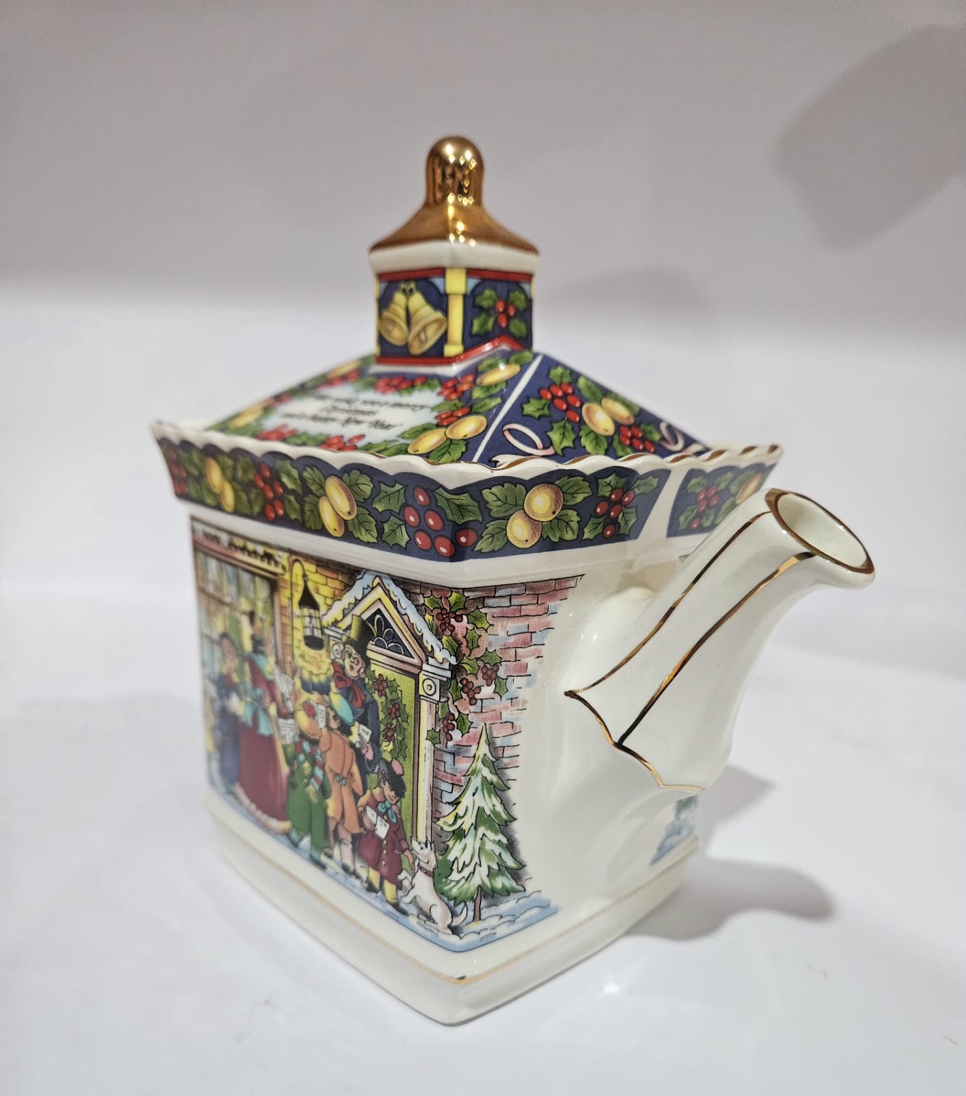 RARE Vintage Sadler Teapot & Mug Pavilion Series "The Carolers"