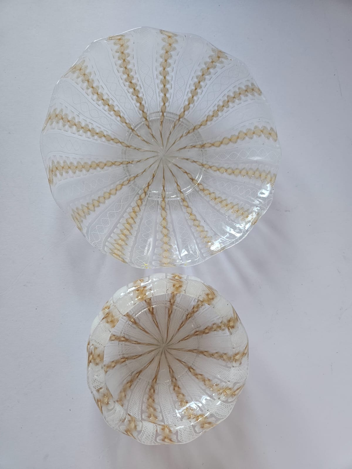 Salviati Murano Zanfirico & Copper Aventurine Glass Bowl and Underplate