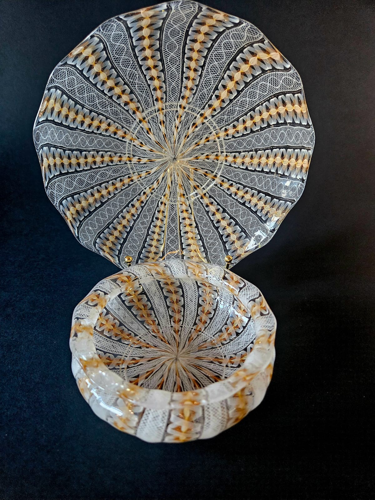 Salviati Murano Zanfirico & Copper Aventurine Glass Bowl and Underplate