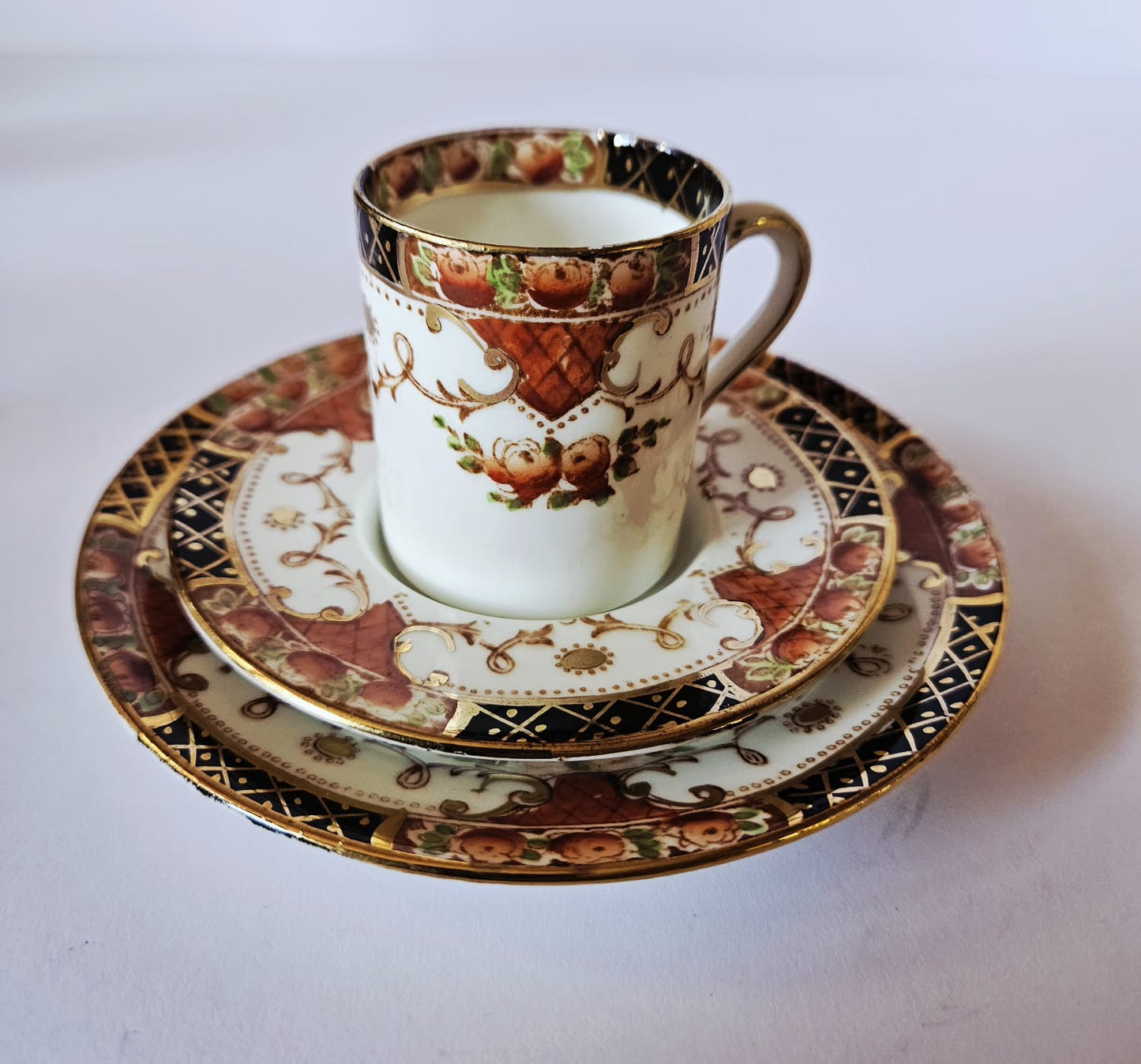 Antique Sutherland (1920s) Fine Bone China IMARI 14 pieces coffee set