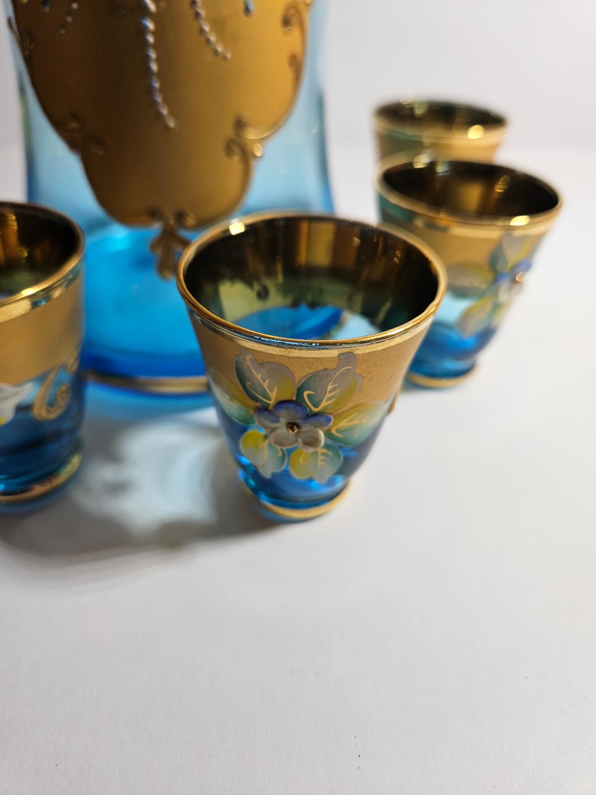 Vintage Murano "Tre Fuochi" Salvadori 24 ct Gold glass decanter and 6 shot glasses