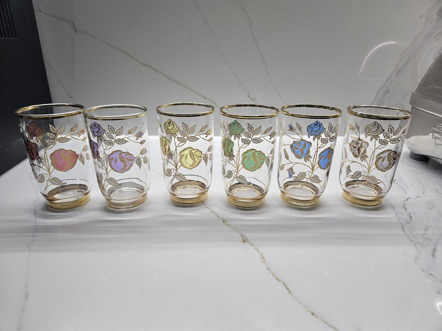 Vintage set of 6 Gold Flowers and Gold rimmed glasses - 1960s