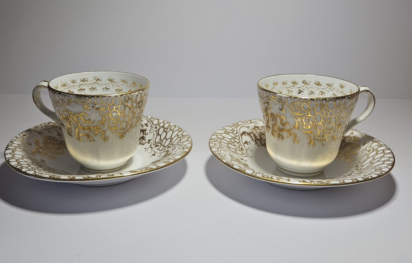 Antique Vieux Paris hand-painted Porcelain Duos - Gold gilding circa 1860