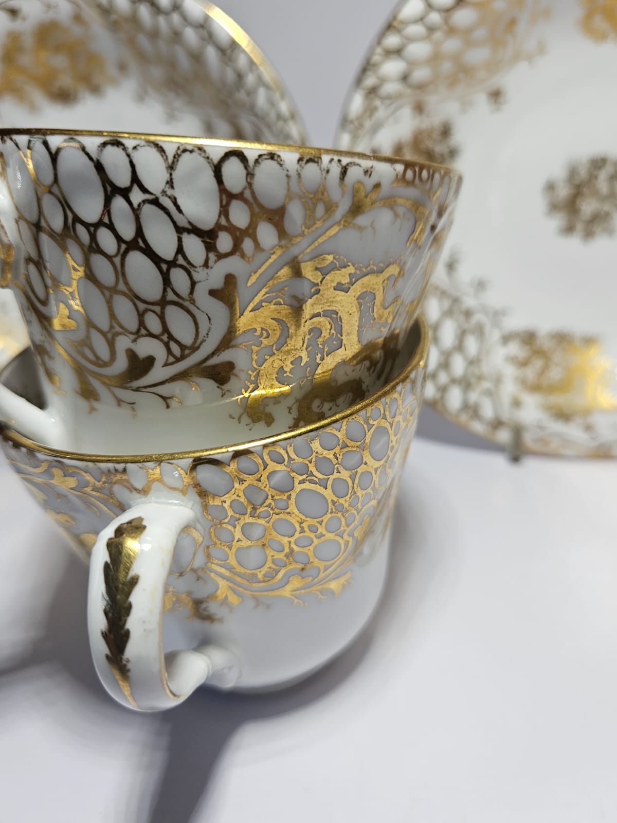 Antique Vieux Paris hand-painted Porcelain Duos - Gold gilding circa 1860