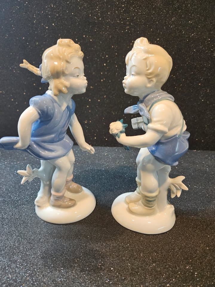 Vintage German Wagner & Apel porcelain figurines