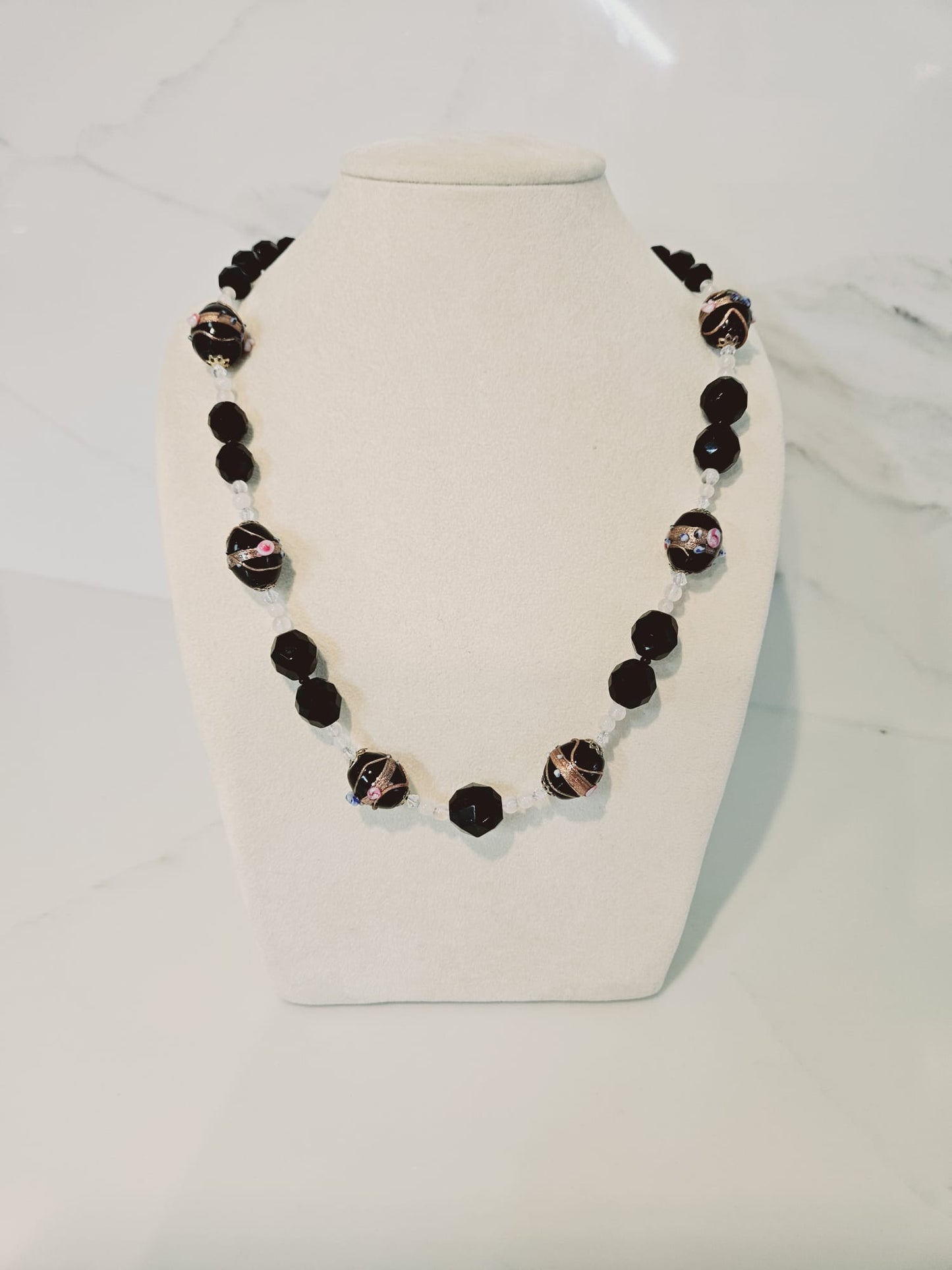 Vintage Venetian Glass, Onyx and aventurine bead necklace 1940s