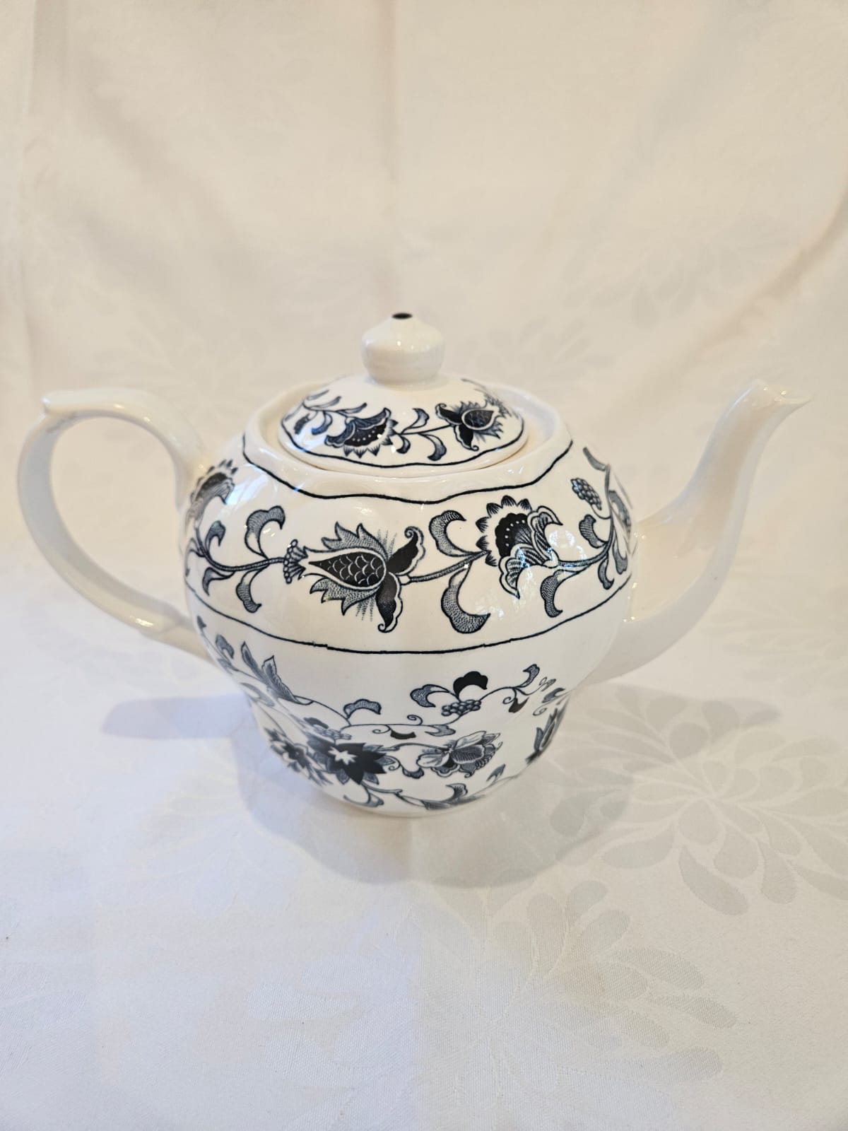 Ming Tree Blue Double Phoenix backstamp 27 pieces Tea Set by Nikko