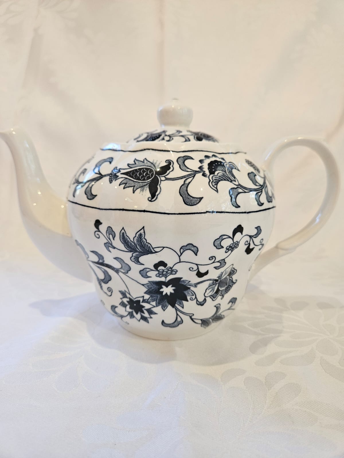 Ming Tree Blue Double Phoenix backstamp 27 pieces Tea Set by Nikko
