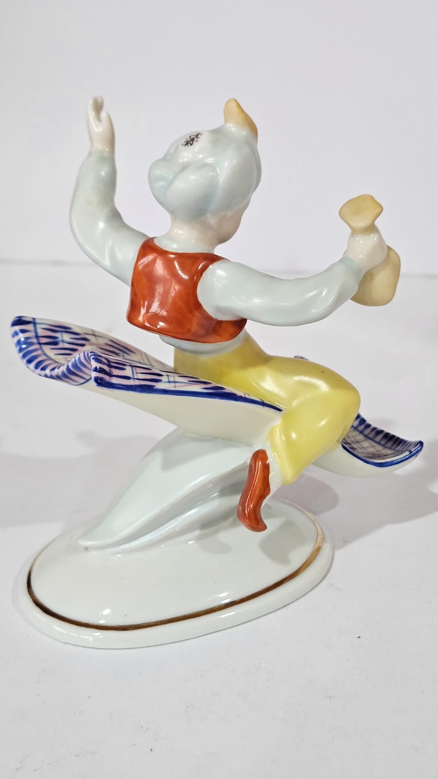 Hollohaza Hungary Porcelain "Aladdin On A Magic Carpet" Figurine