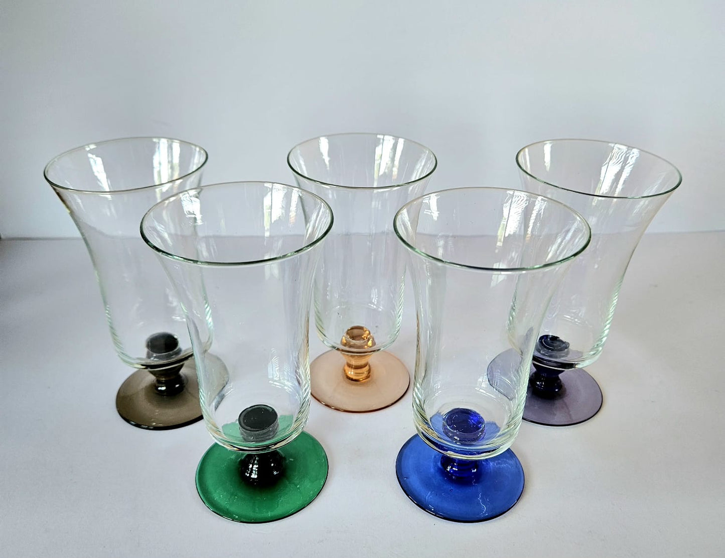5 x 1940s Harlequin short stem wine/parfait glasses