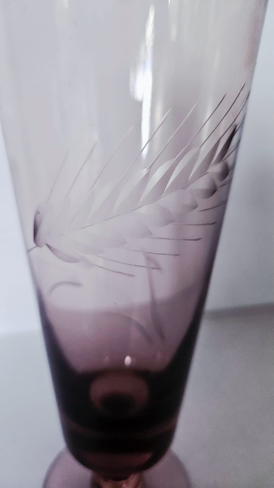 Vintage Harlequin Etched Parfait/Champagne Glasses. Set of 5