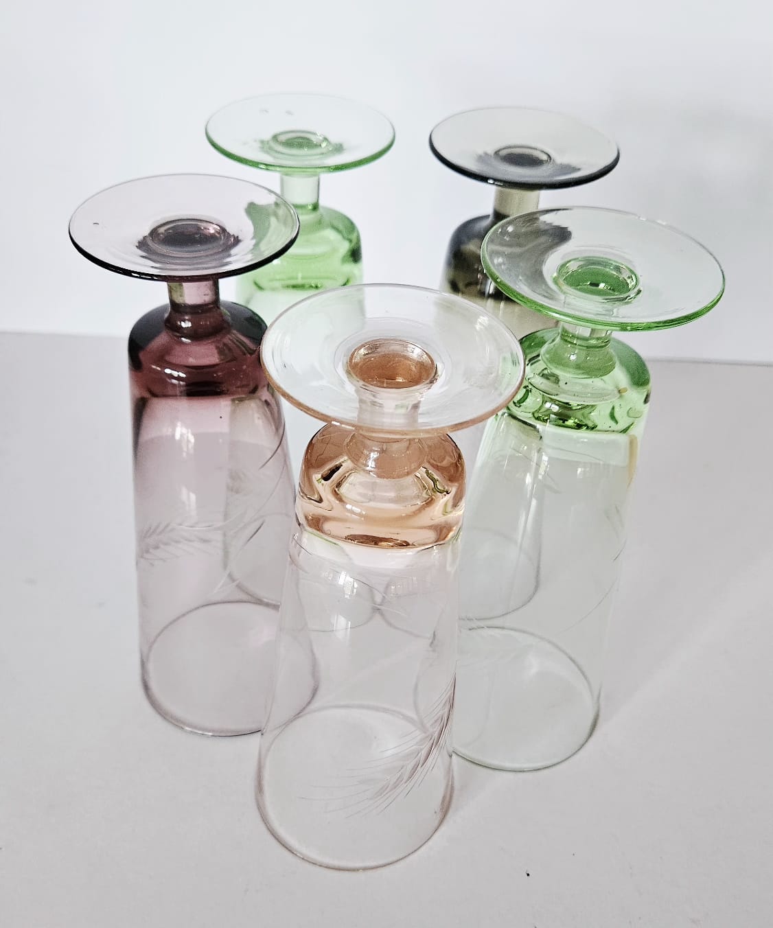 Vintage Harlequin Etched Parfait/Champagne Glasses. Set of 5