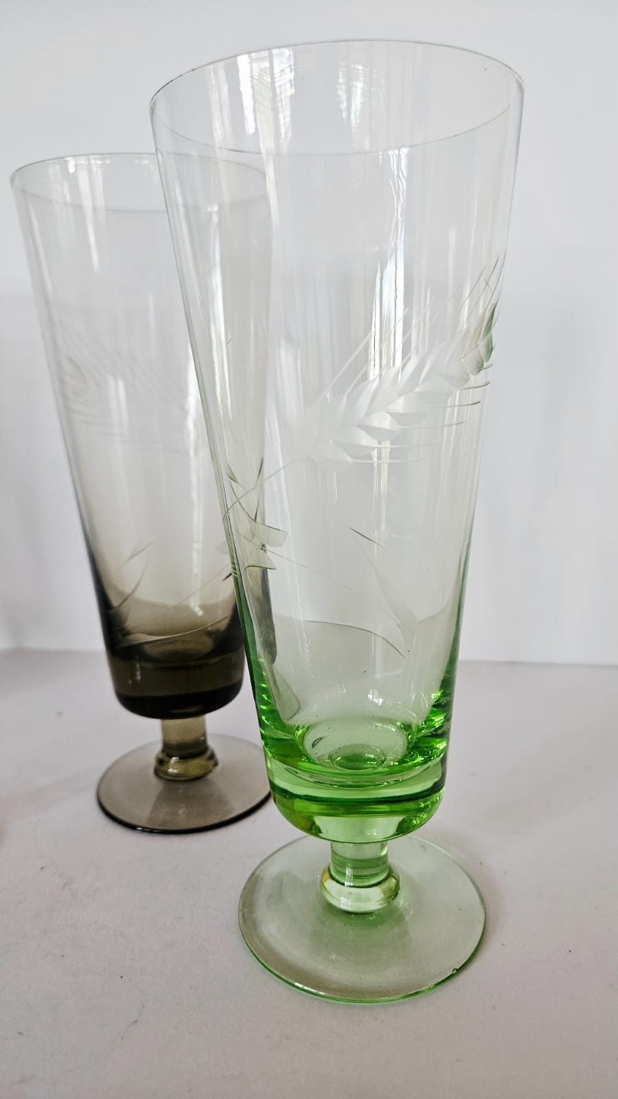 Vintage Harlequin Etched Parfait/Champagne Glasses. Set of 5