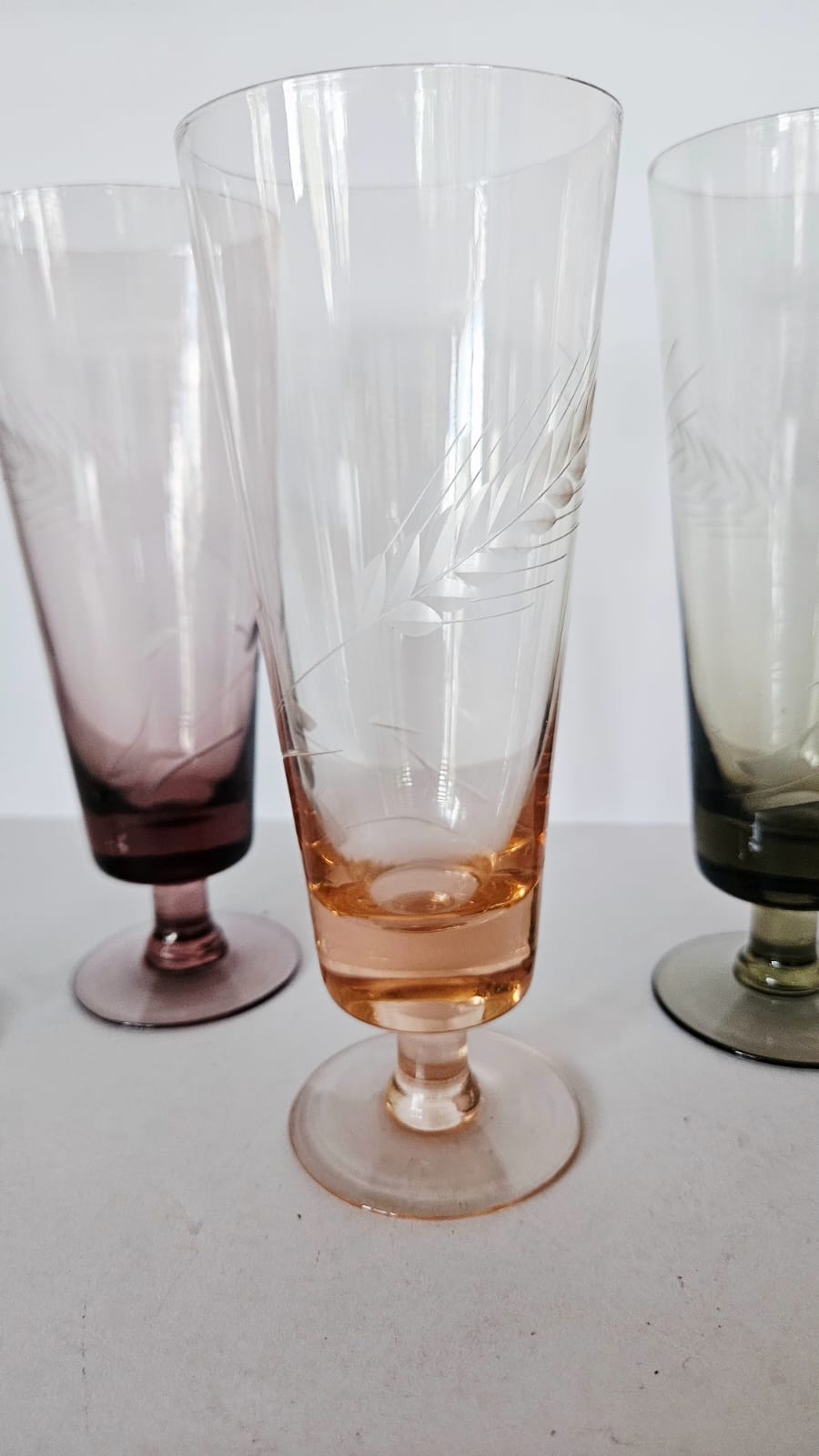 Vintage Harlequin Etched Parfait/Champagne Glasses. Set of 5