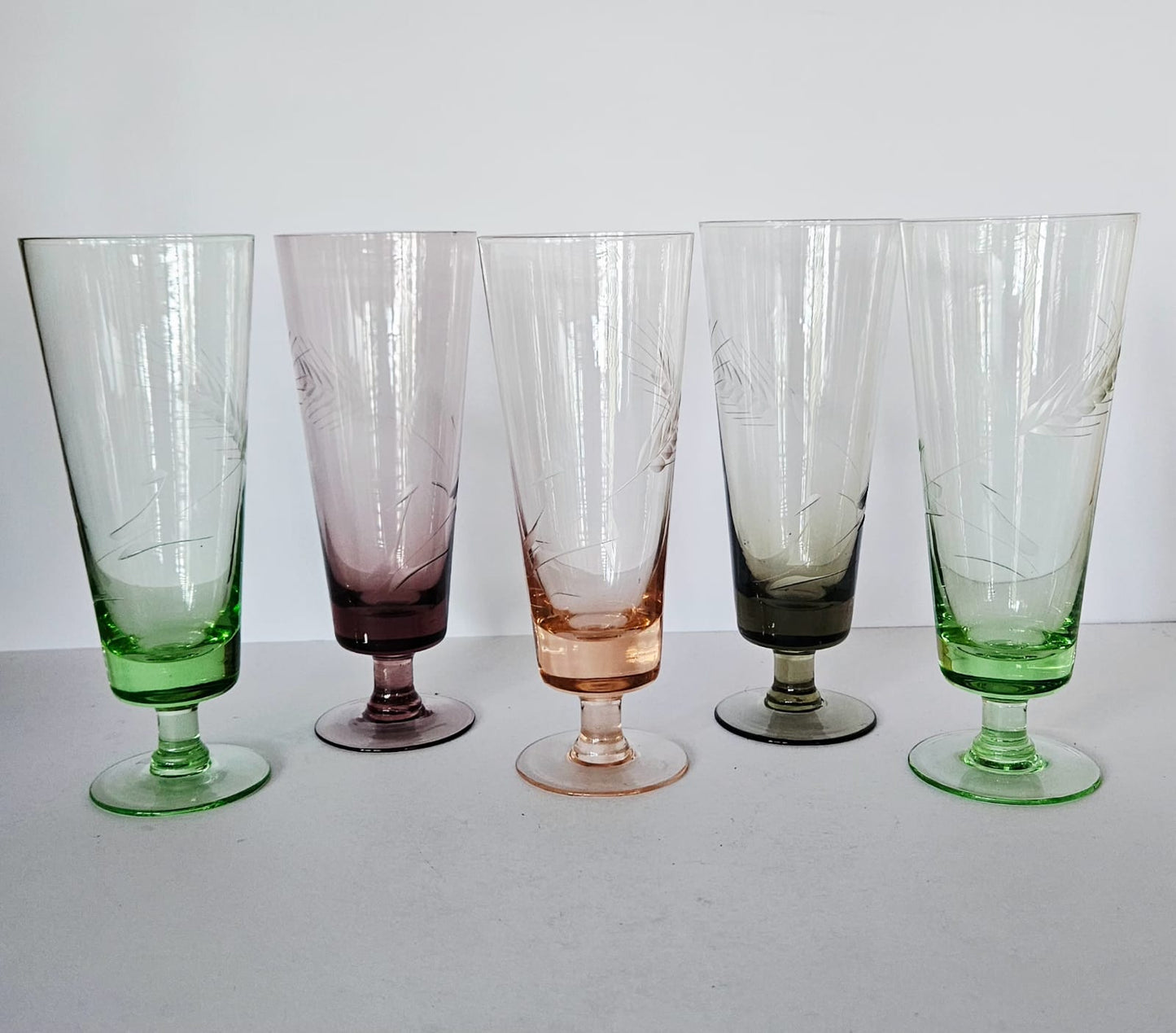 Vintage Harlequin Etched Parfait/Champagne Glasses. Set of 5