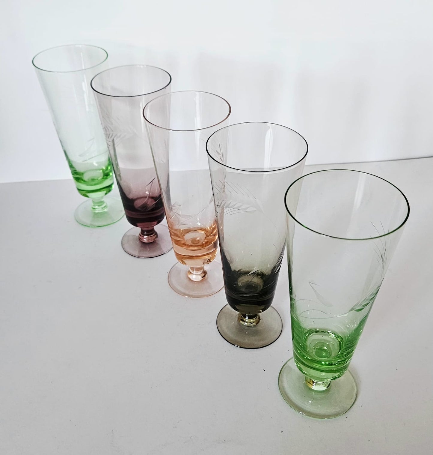 Vintage Harlequin Etched Parfait/Champagne Glasses. Set of 5