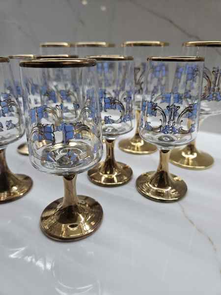 Art Nouveau set of 10 etched and gold gilded glasses