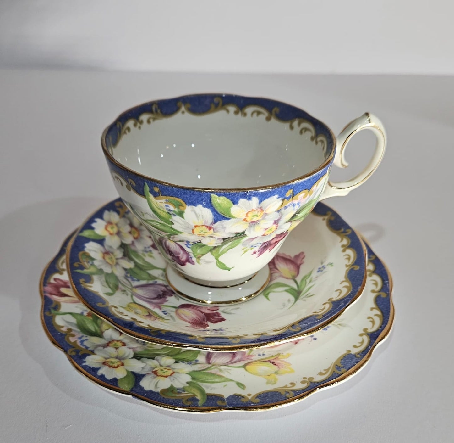 Vintage BELL China "NARCISSUS" (Blue) bone china tea-set 23 pieces
