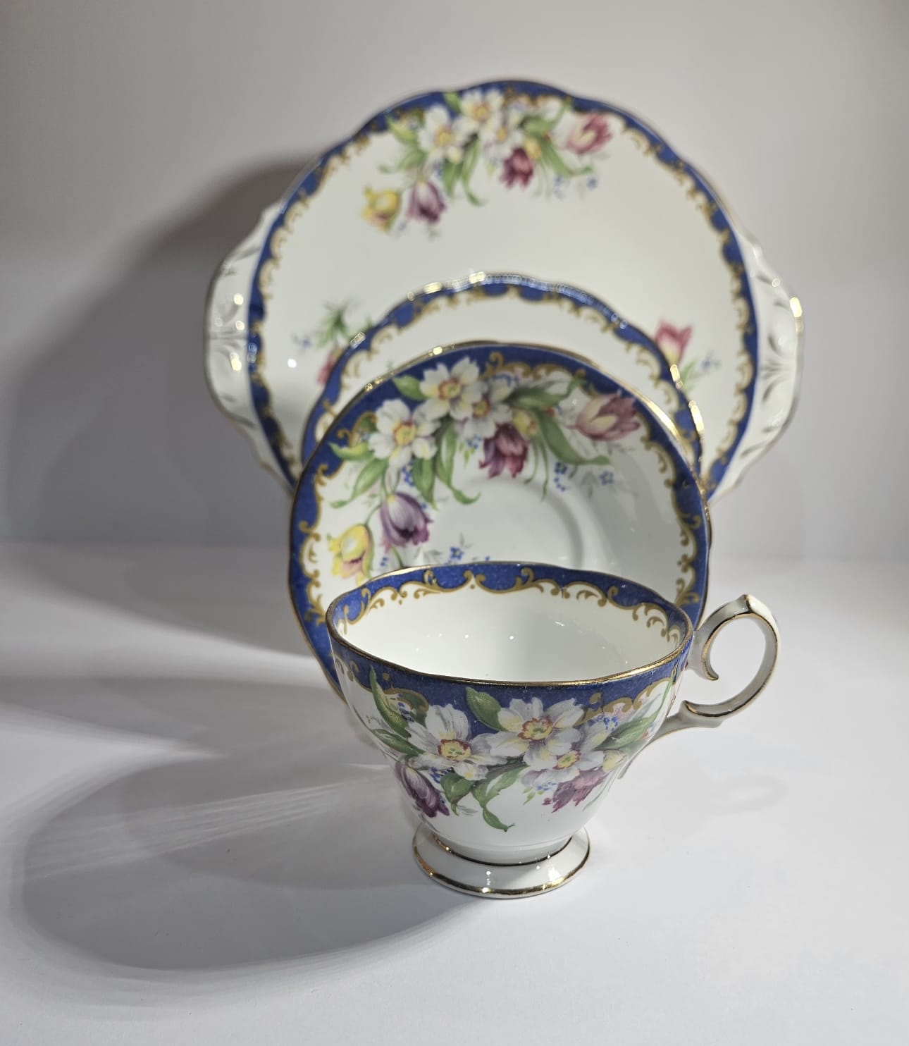 Vintage BELL China "NARCISSUS" (Blue) bone china tea-set 23 pieces