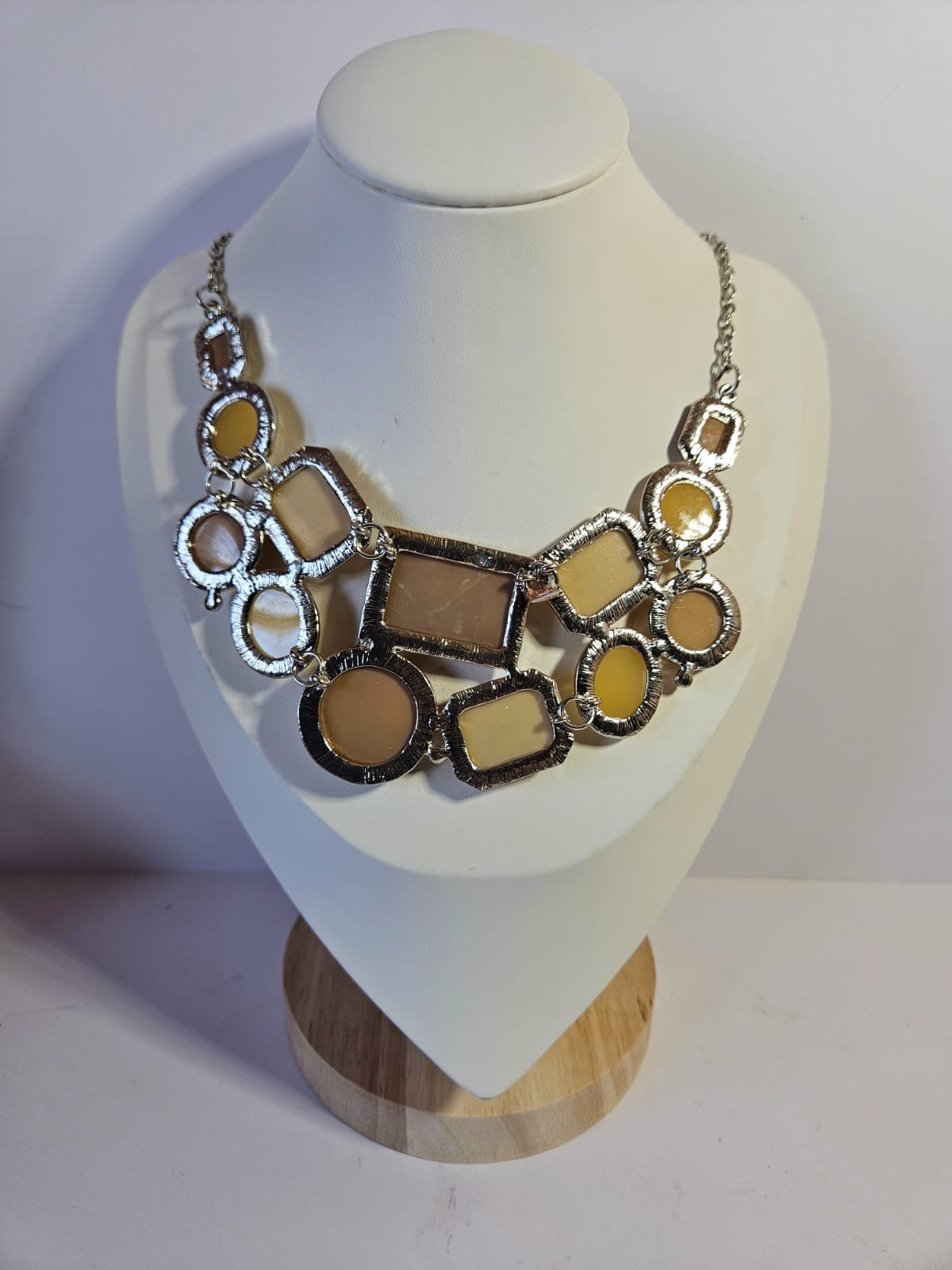 New York &Company Bib breastplate Necklace Silver Metal Facet Yellow faux stones