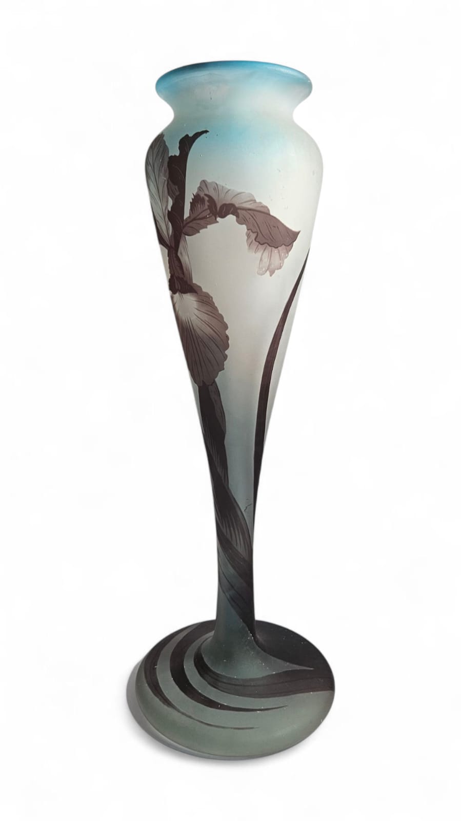 Rare Art Nouveau French cameo glass vase produced by Croismare for Muller Frères 1920s