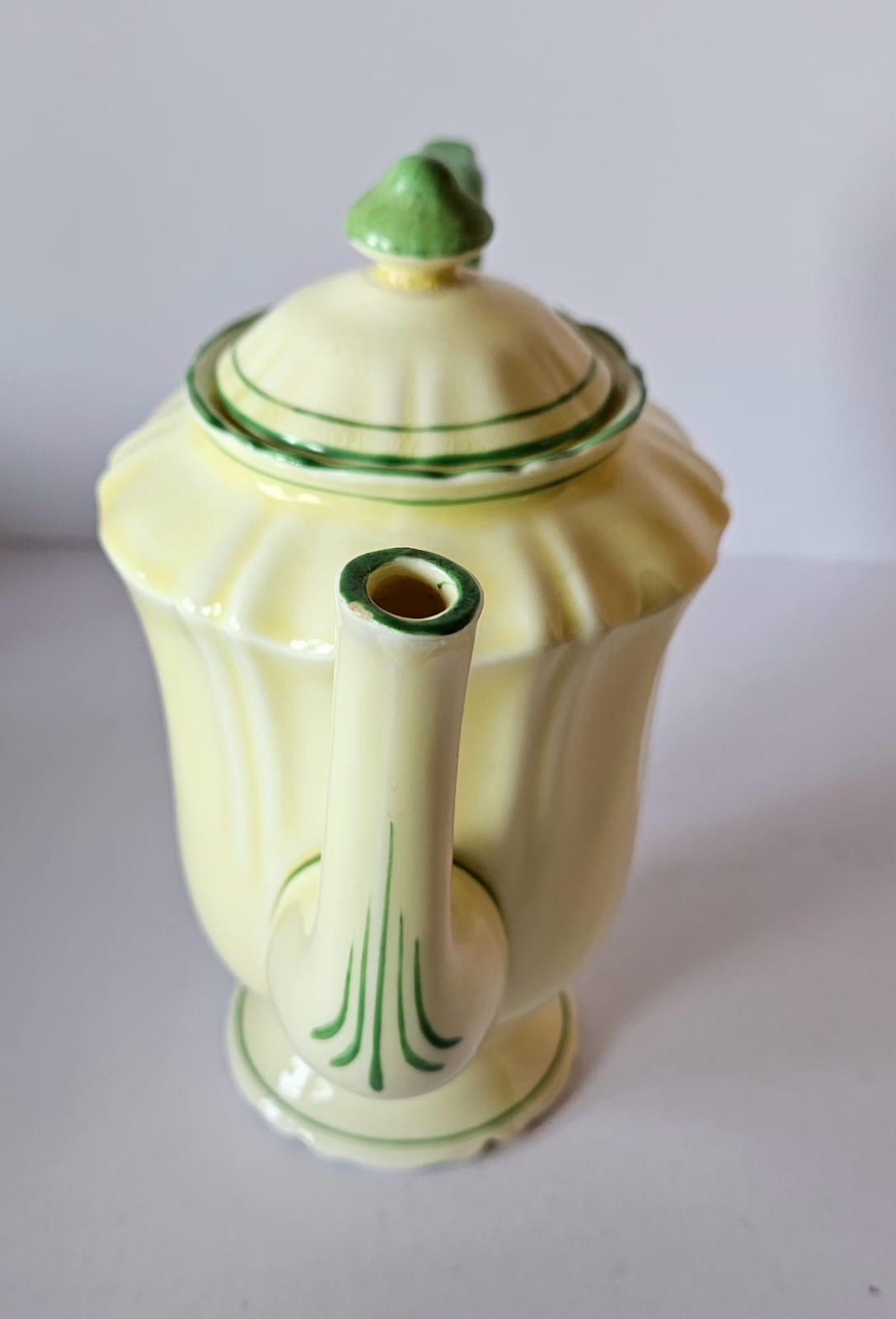 Crown Staffordshire 26 pieces Yellow & Green Coffee Set (c. 1906- 1930)