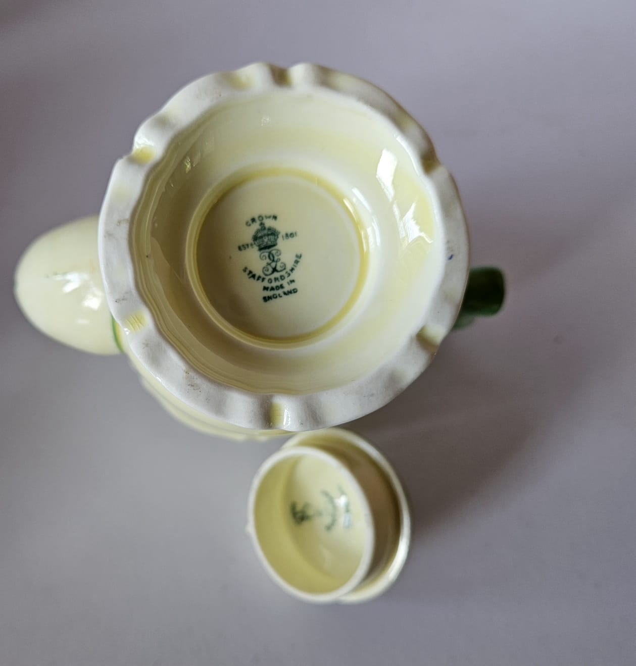 Crown Staffordshire 26 pieces Yellow & Green Coffee Set (c. 1906- 1930)