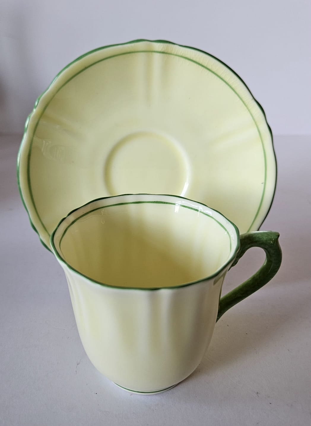 Crown Staffordshire 26 pieces Yellow & Green Coffee Set (c. 1906- 1930)