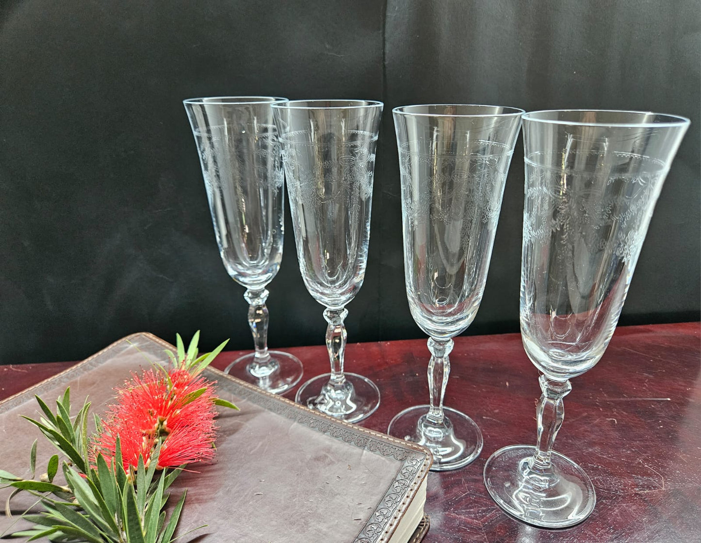 Set of 4 x Cristal D'Arques-Villiers Ventoux Champagne Flutes 1970s