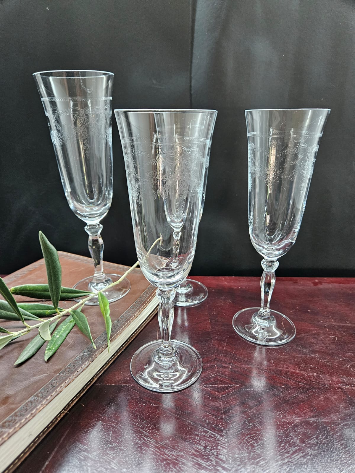 Set of 4 x Cristal D'Arques-Villiers Ventoux Champagne Flutes 1970s